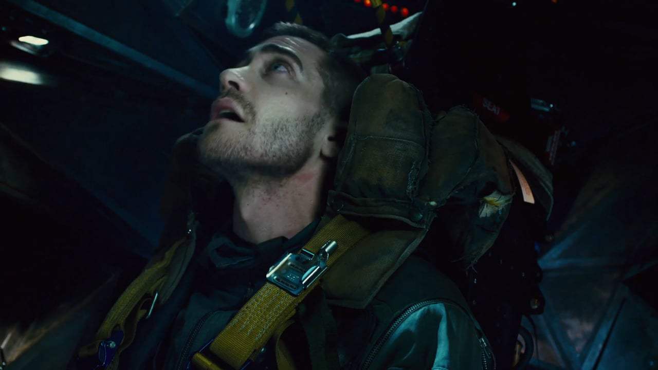 Source Code Trailer (2011) Screen Capture #3