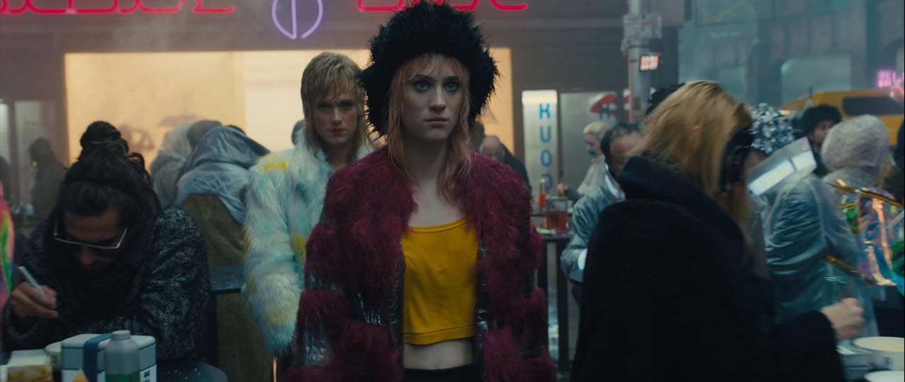 Blade Runner 2049 Featurette - Time to Live (2017) Screen Capture #3