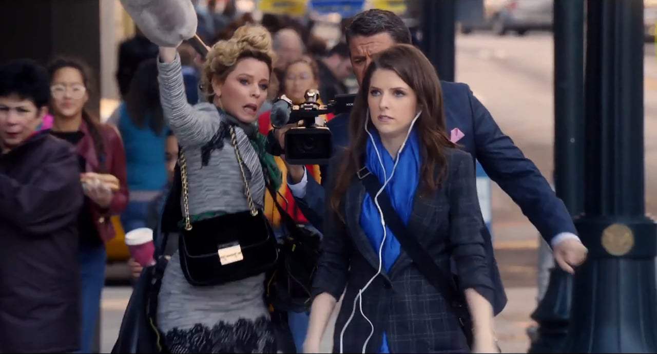 Pitch Perfect 3 Teaser Trailer (2017) Screen Capture #1
