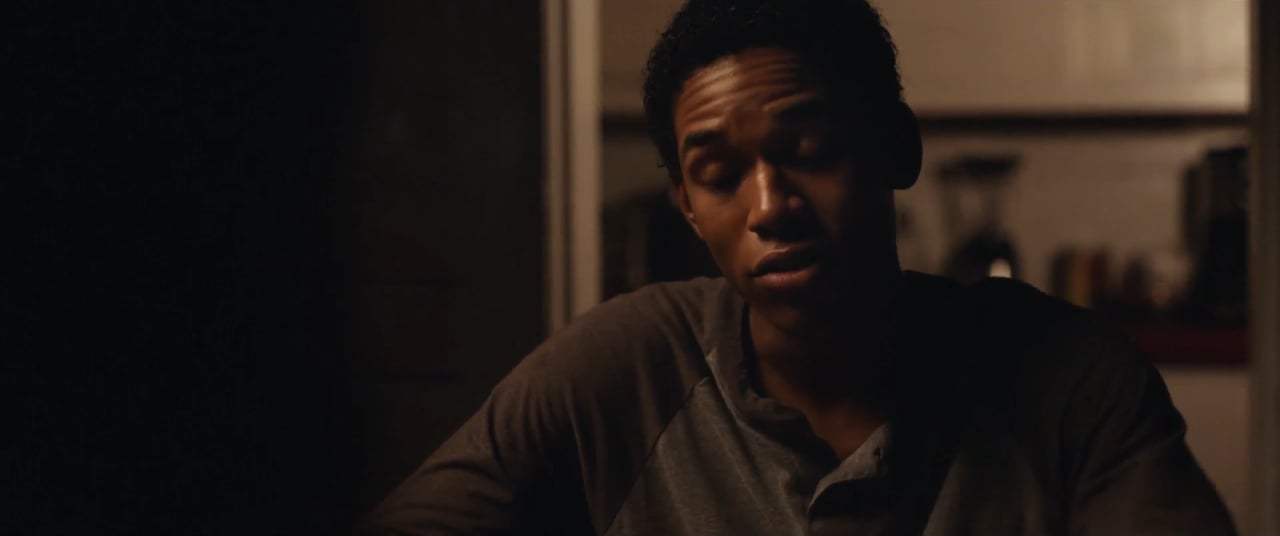 It Comes at Night (2017) - Can't Sleep Screen Capture #3