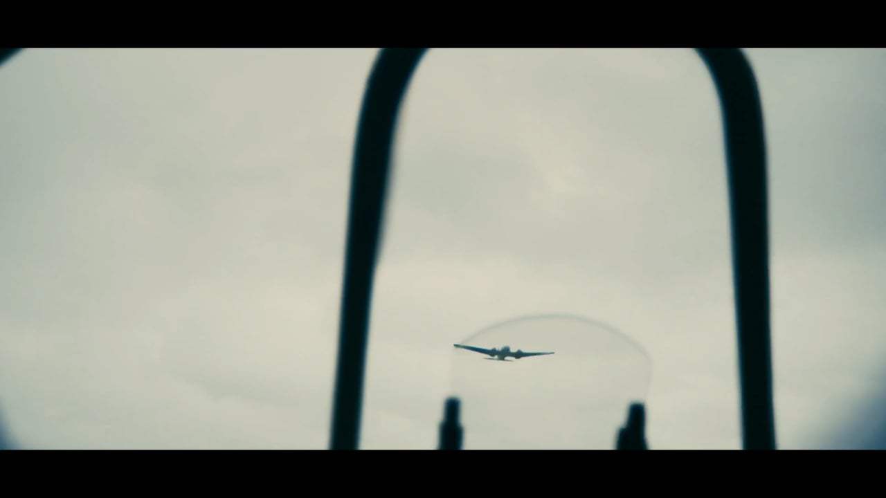Dunkirk TV Spot - Never Surrender (2017) Screen Capture #2