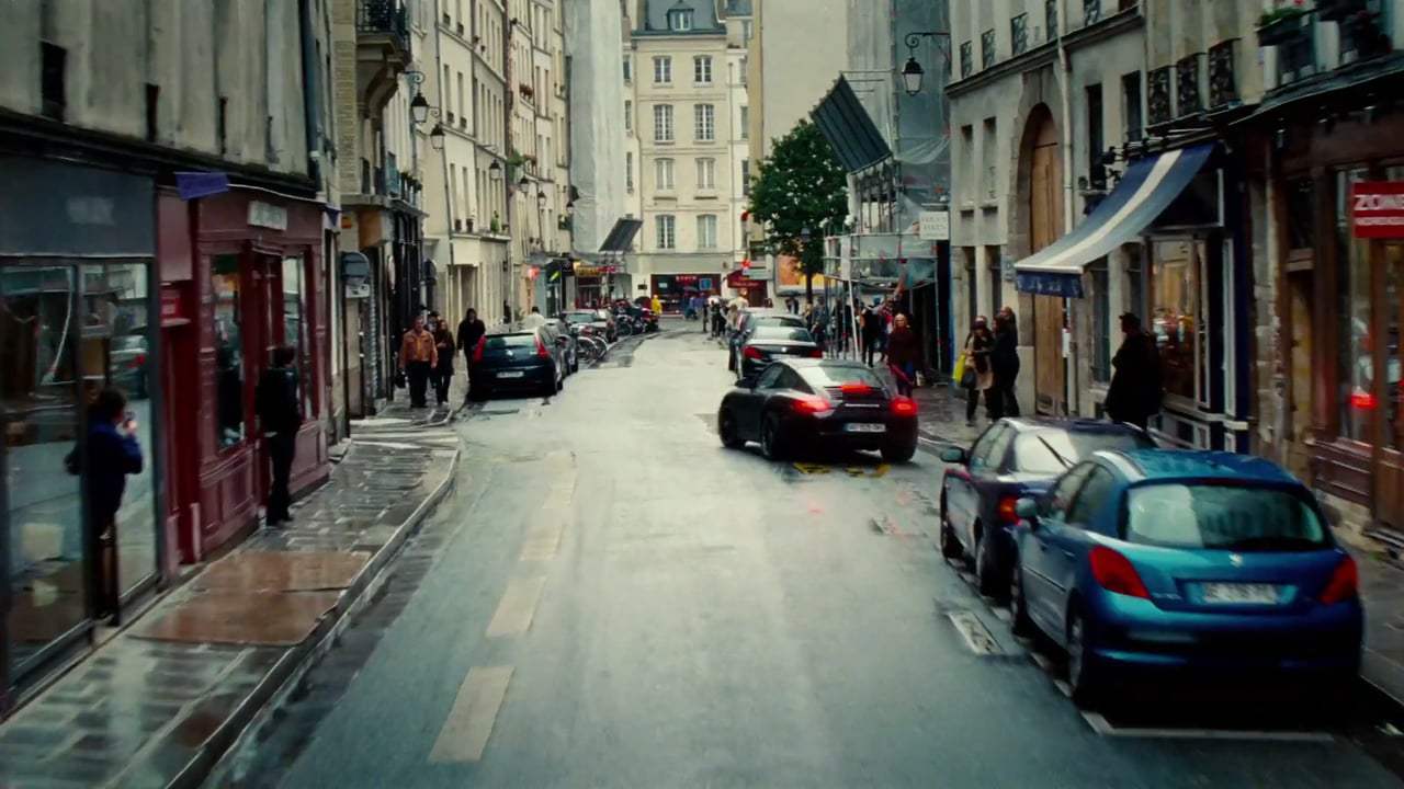 Red 2 4K Combo Pack Trailer (2013) Screen Capture #3