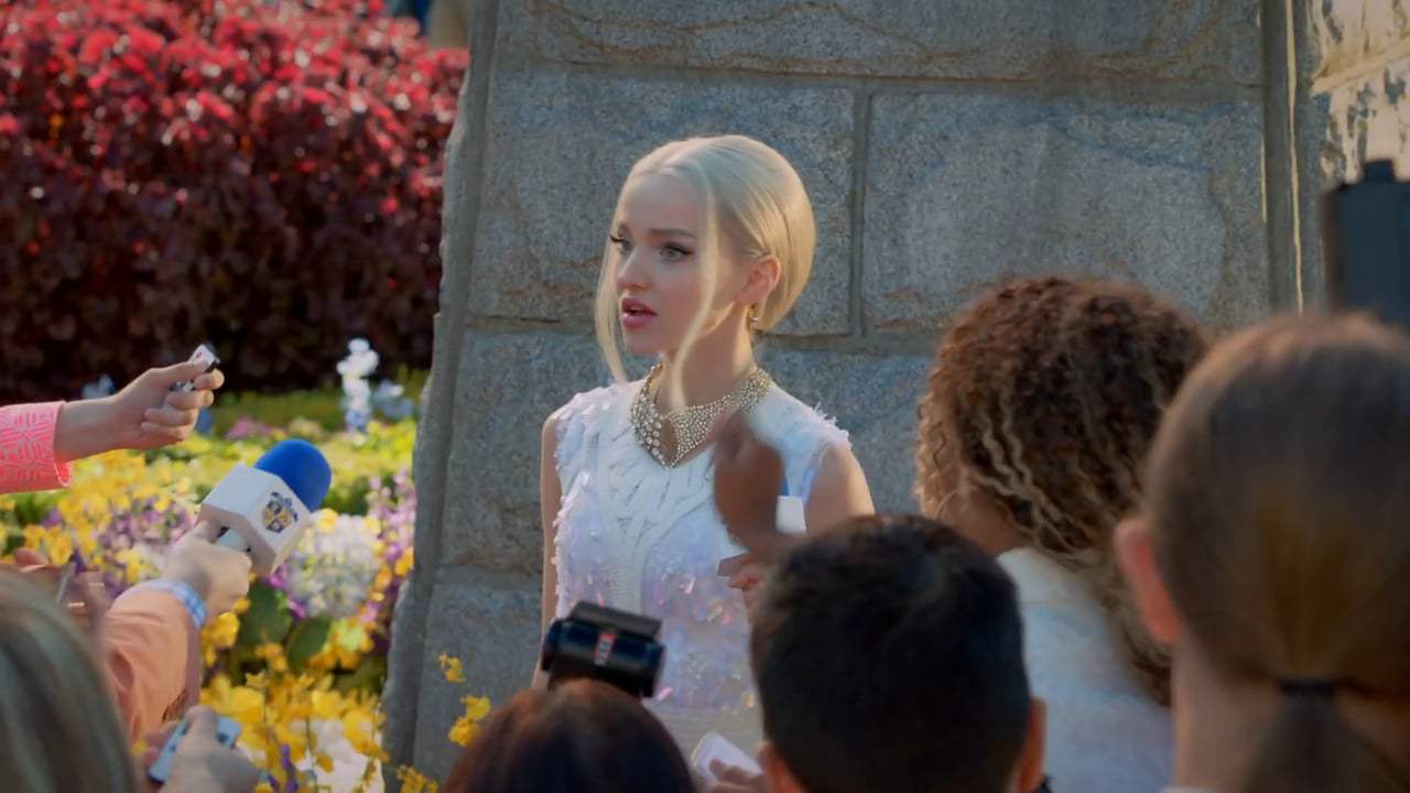 Descendants 2 Trailer (2017) Screen Capture #1