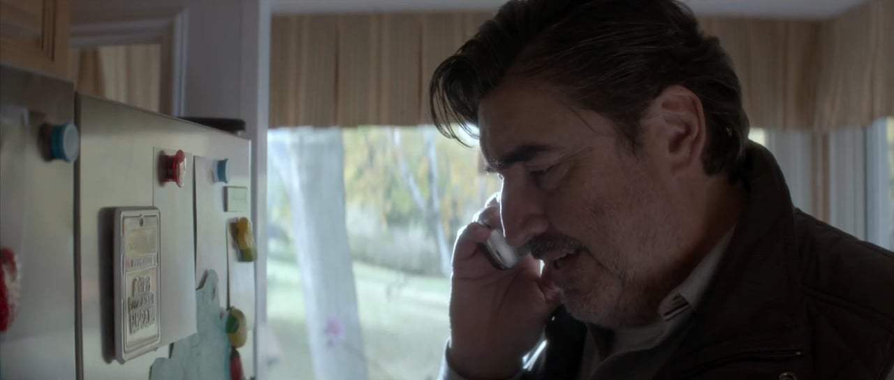 A Family Man Trailer (2017) Screen Capture #2