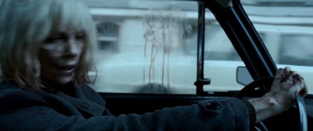 Atomic Blonde (2017) - I Ran Screen Capture #2