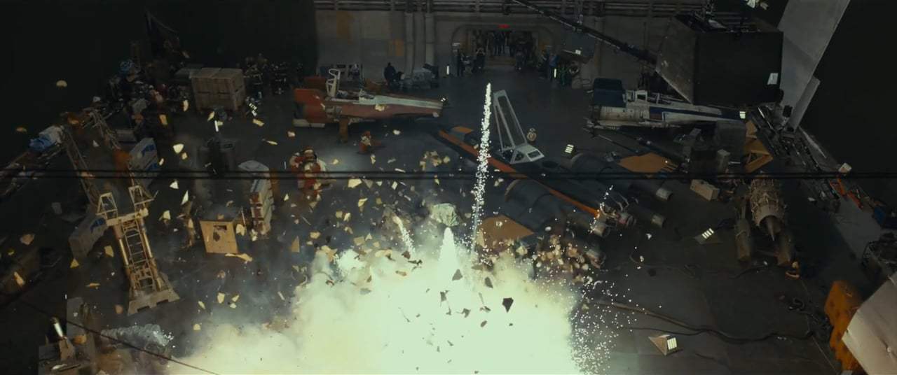 Star Wars: Episode VIII - The Last Jedi Featurette - Behind the Scenes (2017) Screen Capture #2