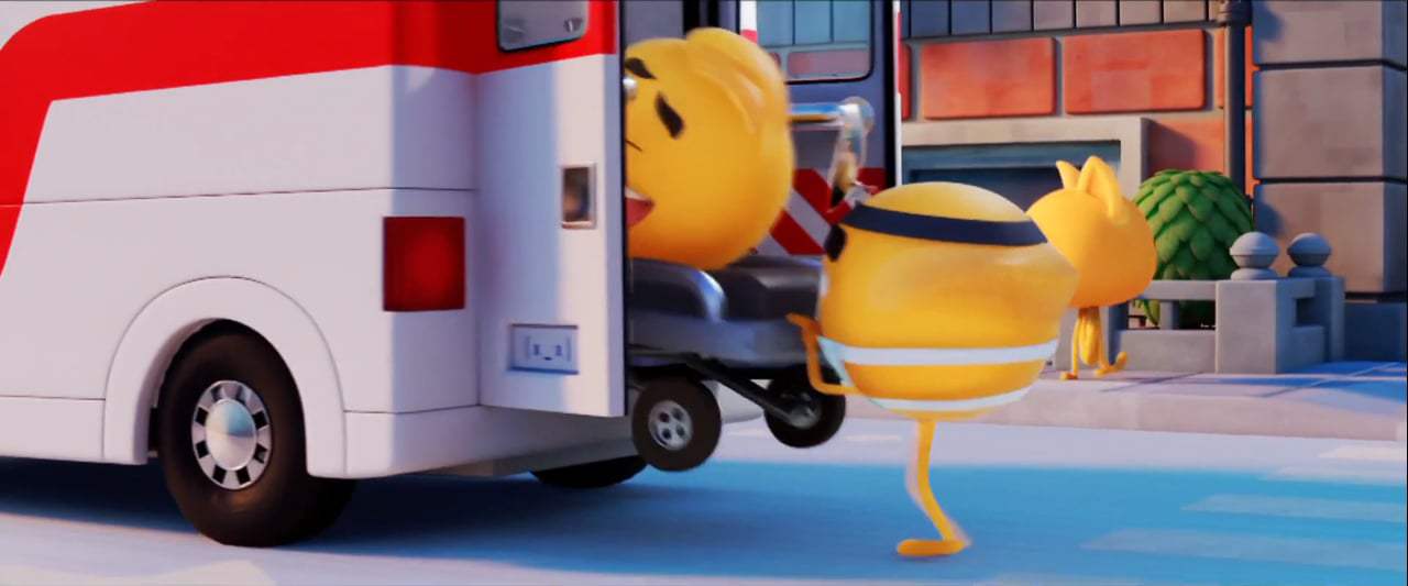 The Emoji Movie TV Spot - Emojicon II (2017) Screen Capture #2