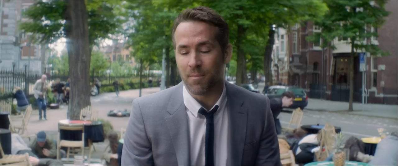 The Hitman's Bodyguard TV Spot - Feel the Love (2017) Screen Capture #3