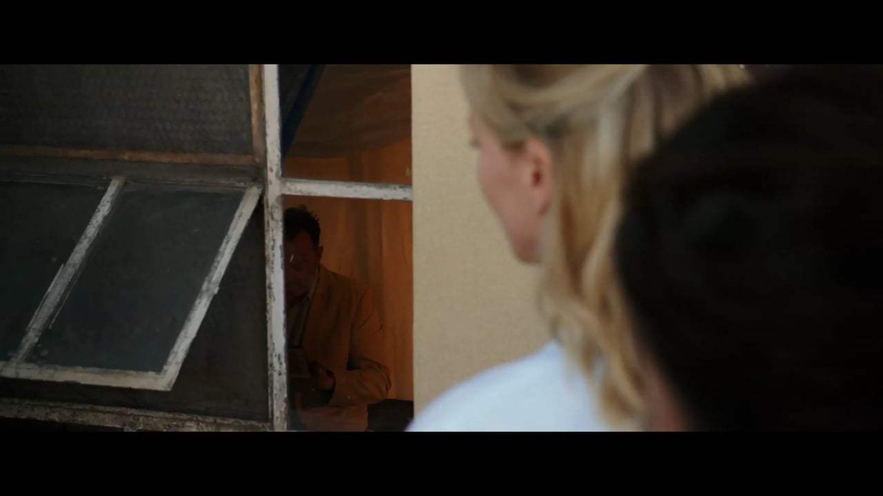The Last Face (2017) - Packing and Moving On Screen Capture #2