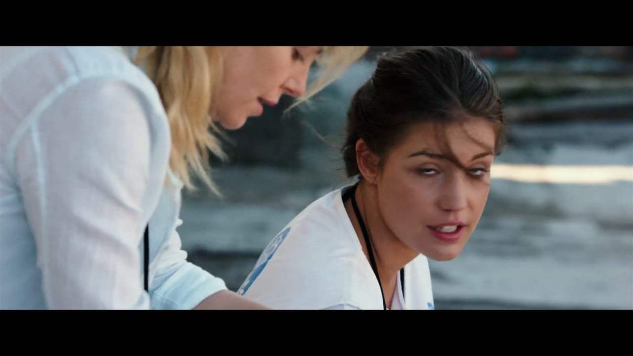 The Last Face (2017) - Packing and Moving On Screen Capture #3