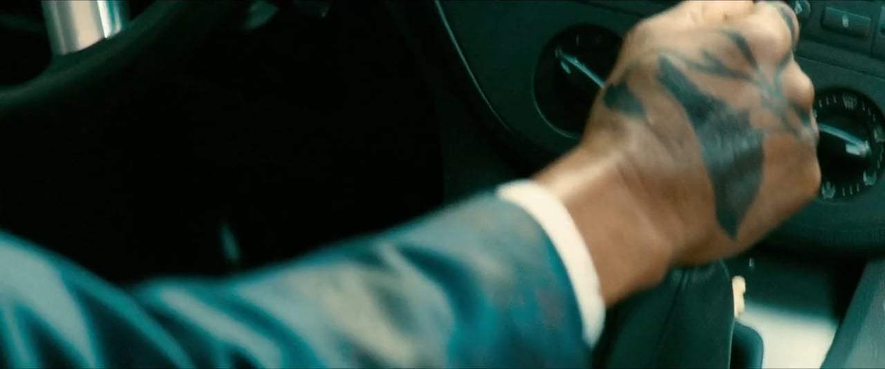 The Hitman's Bodyguard Red Band TV Spot - Romance Awareness Month (2017) Screen Capture #2