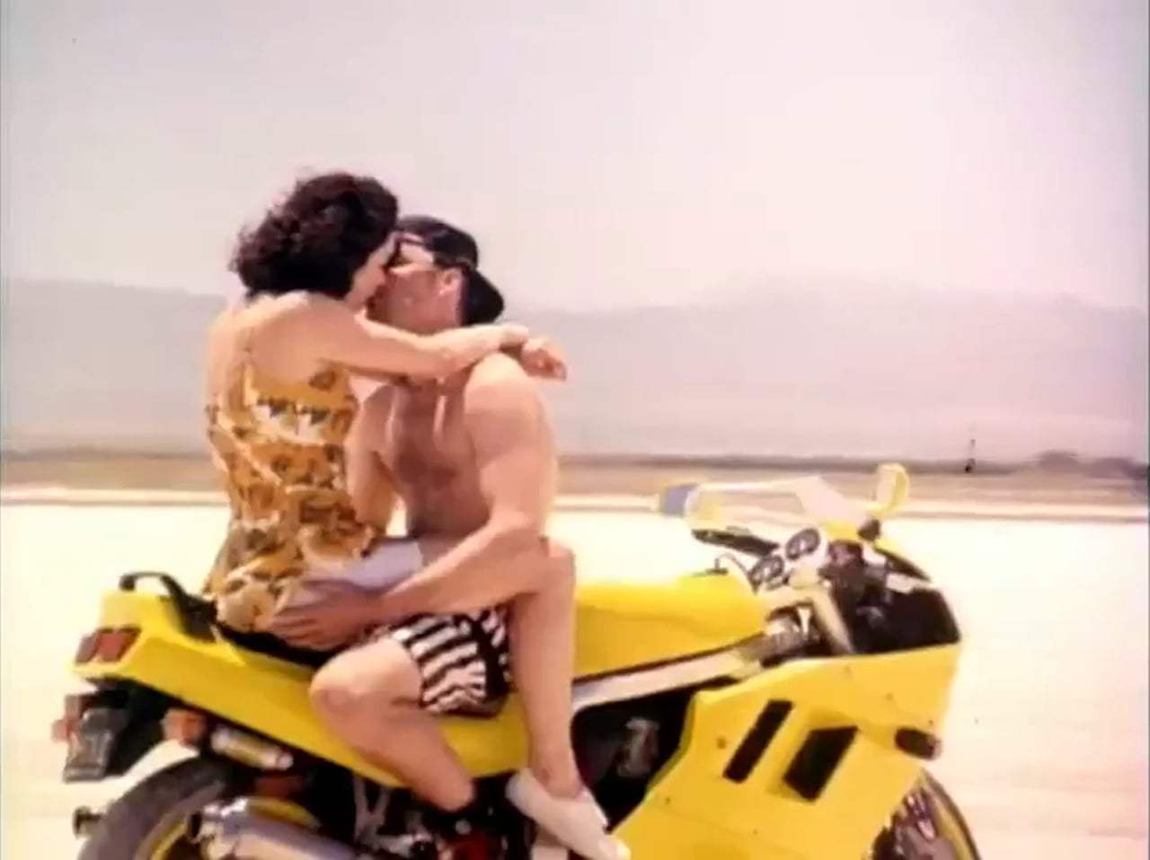 Cool as Ice Trailer (1991) Screen Capture #4