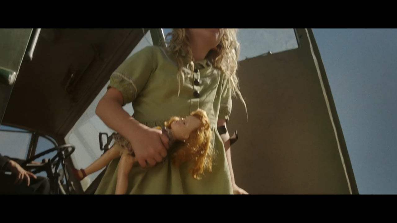 Annabelle: Creation Featurette - Inside Look (2017) Screen Capture #2