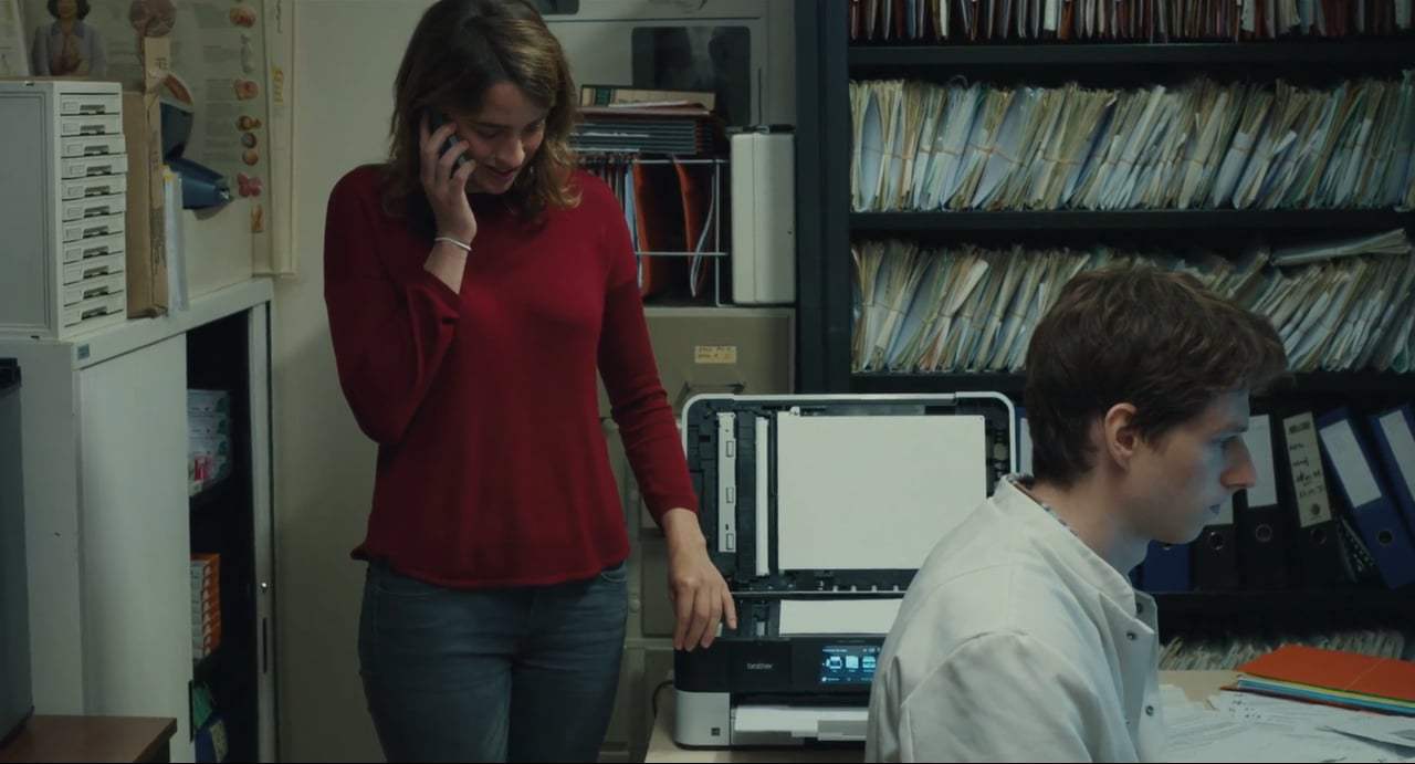 The Unknown Girl Trailer (2017) Screen Capture #1