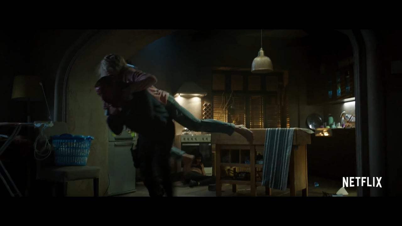 What Happened to Monday? (2017) - Apartment Encounter Screen Capture #4