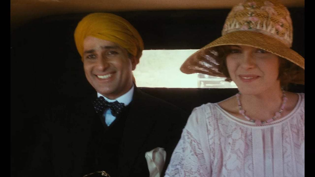 Heat and Dust Trailer (1983) Screen Capture #3