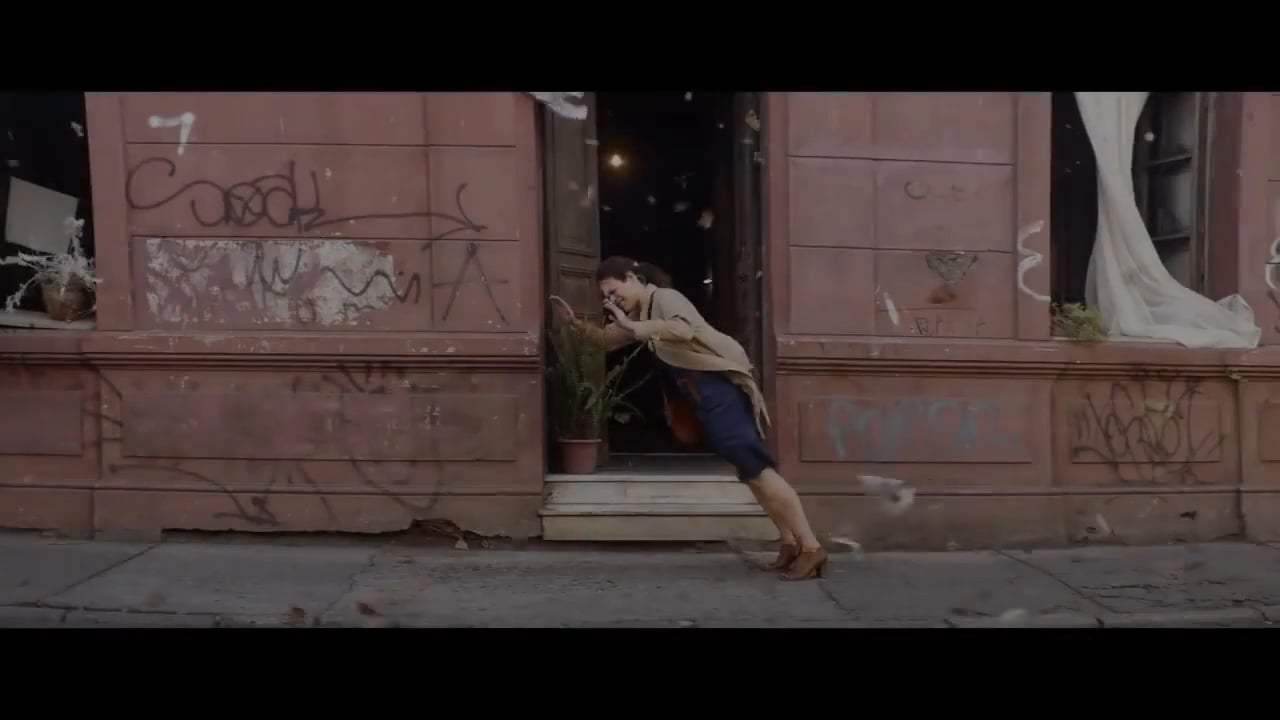A Fantastic Woman Trailer (2017) Screen Capture #3