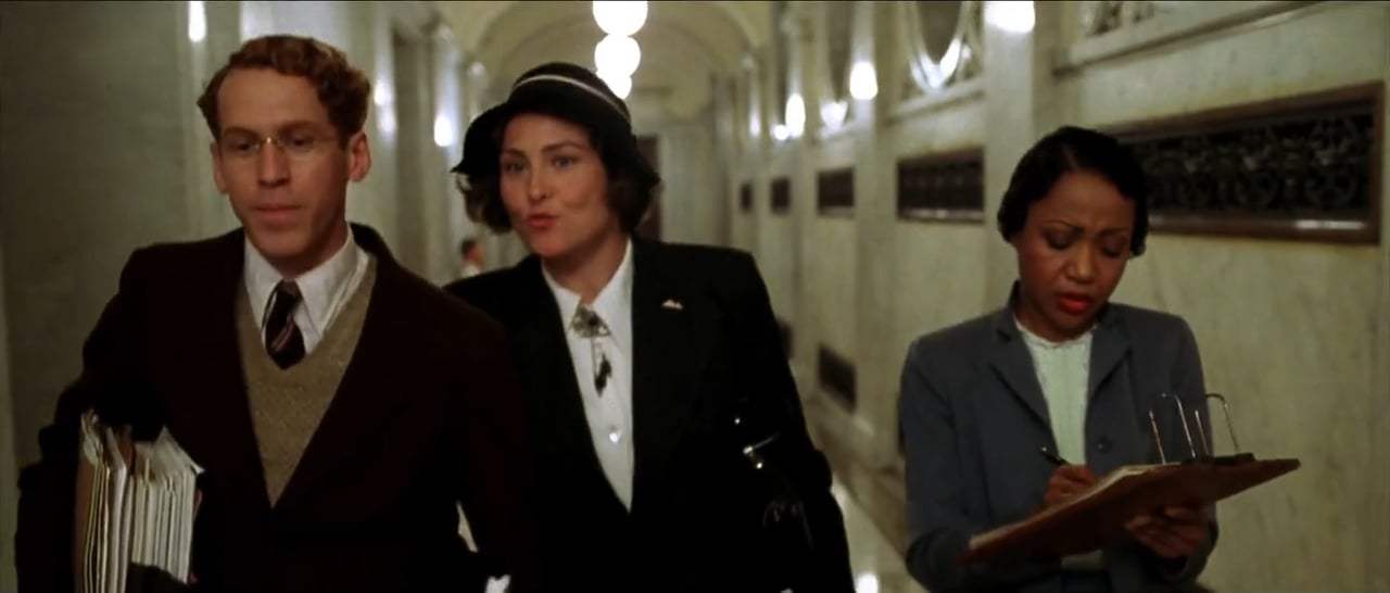 Cradle Will Rock (2000) - Return to Work Screen Capture #3