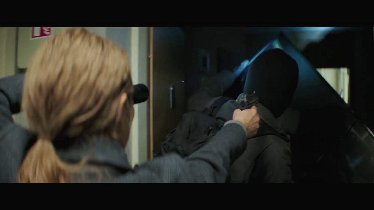 Unlocked (2017) - Back Inside Screen Capture #1