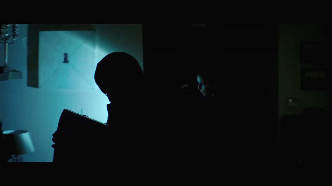 Unlocked (2017) - Back Inside Screen Capture #2