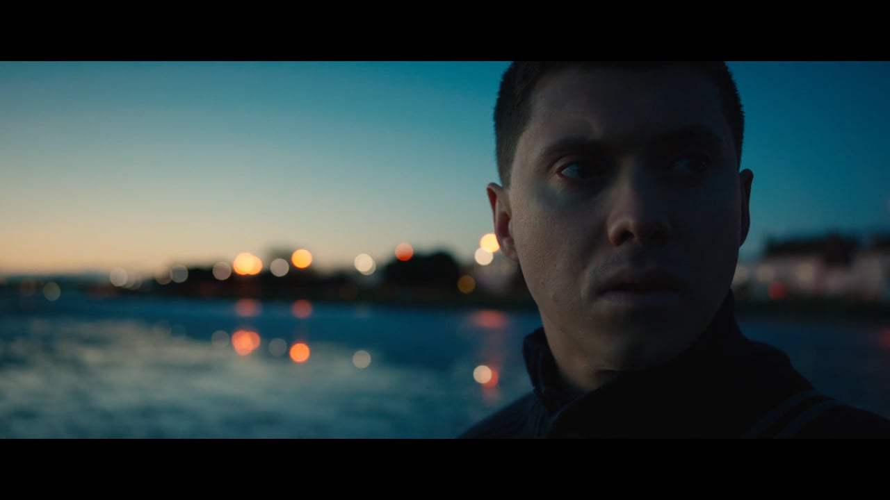 Wave Trailer (2017) Screen Capture #4