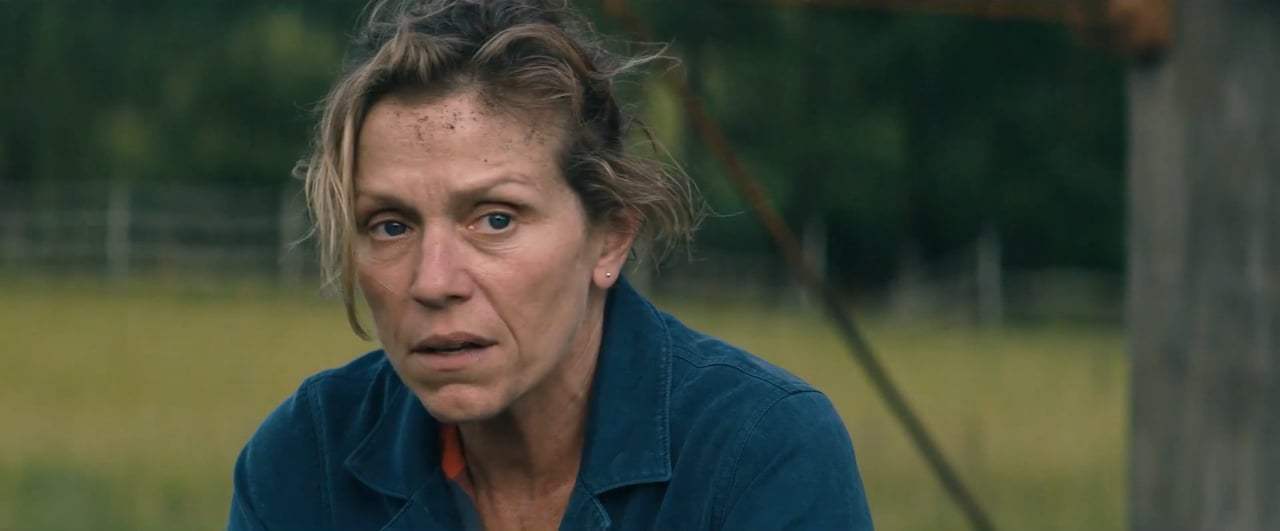 Three Billboards Outside Ebbing, Missouri Trailer (2017) Screen Capture #4