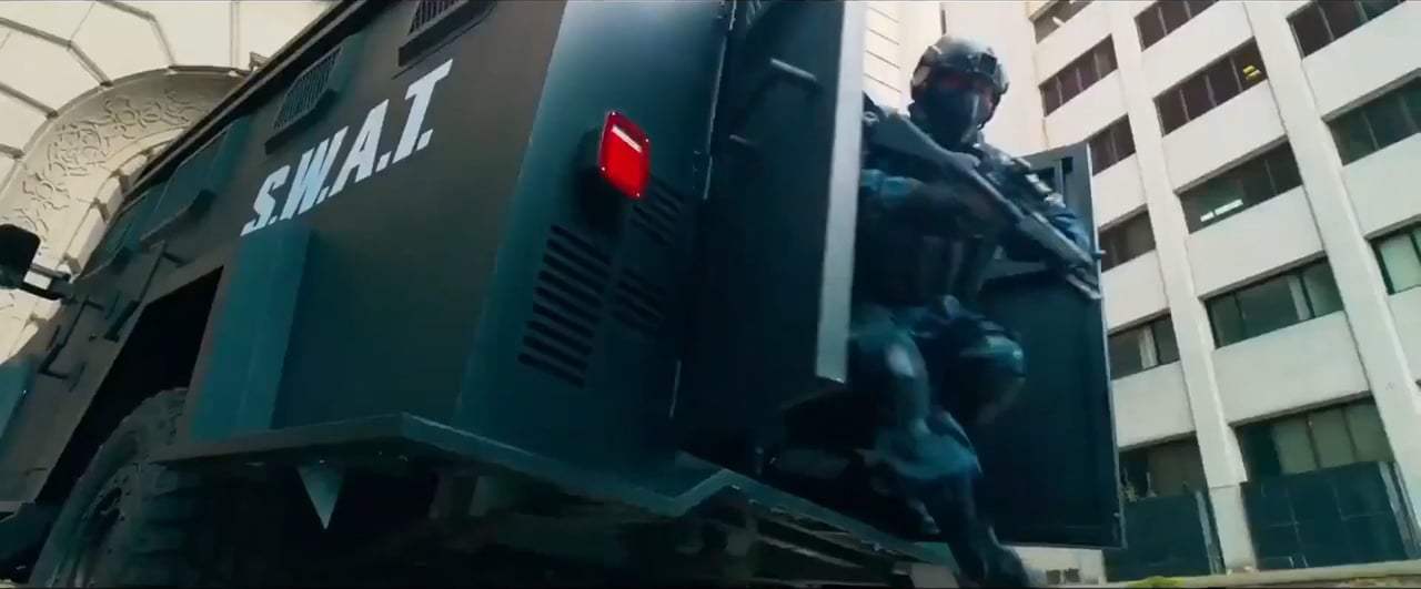 Bleeding Steel Trailer (2017) Screen Capture #3
