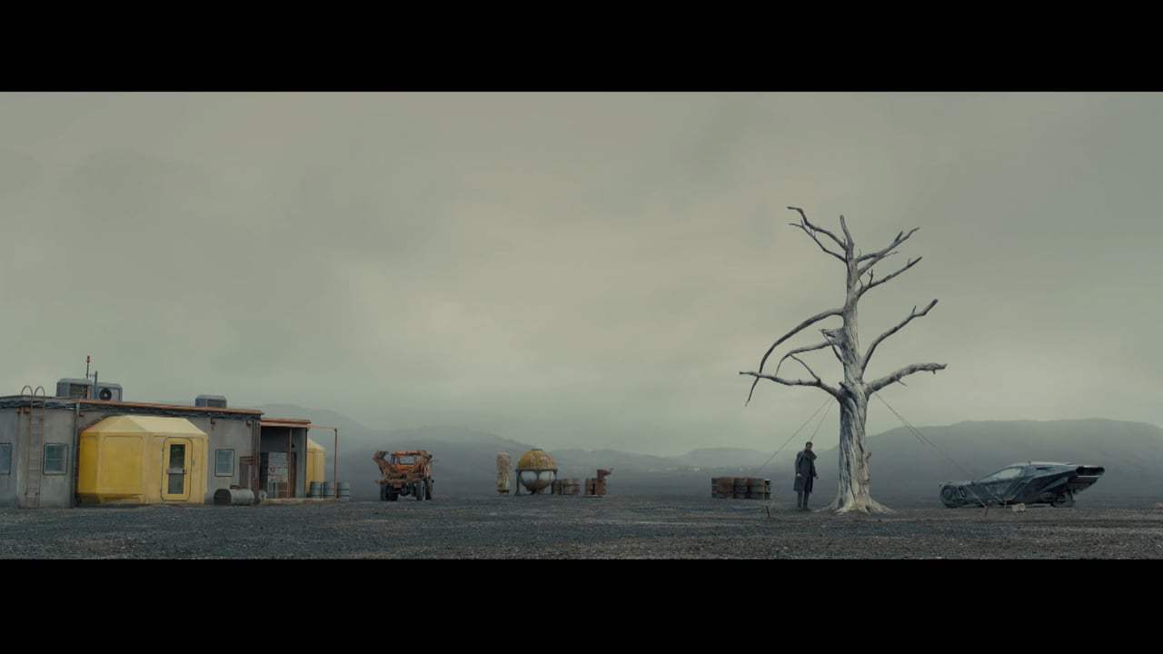 Blade Runner 2049 Featurette - World of Blade Runner (2017) Screen Capture #4