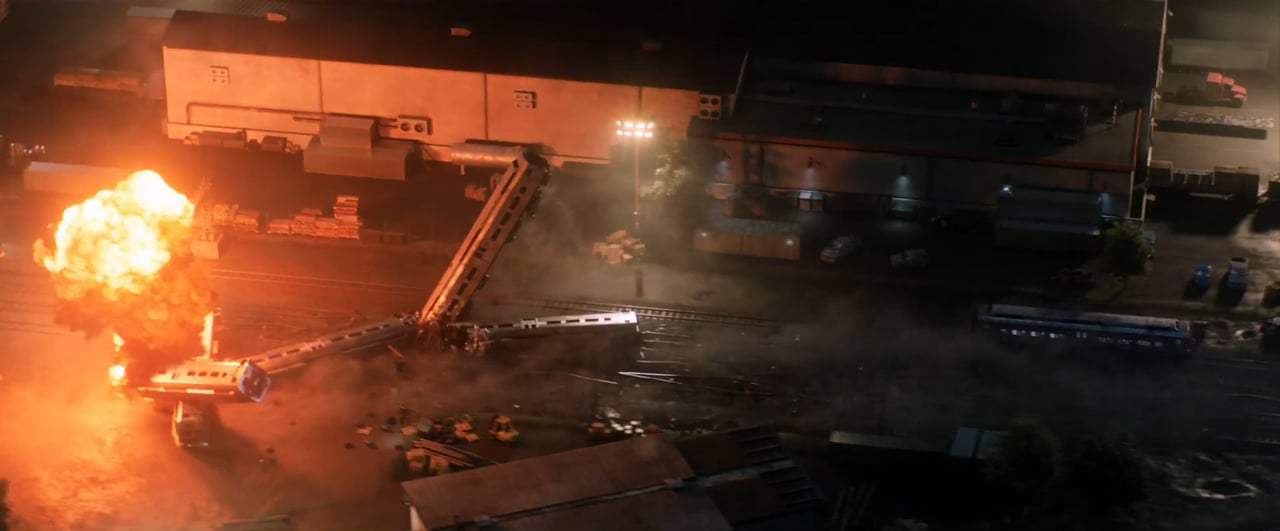 The Commuter International Trailer (2018) Screen Capture #4