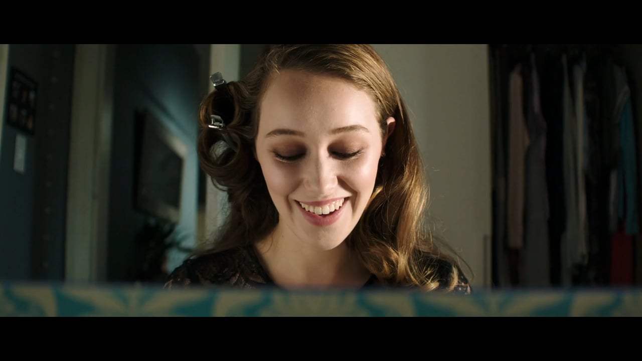 Friend Request Featurette - Marina (2017) Screen Capture #1