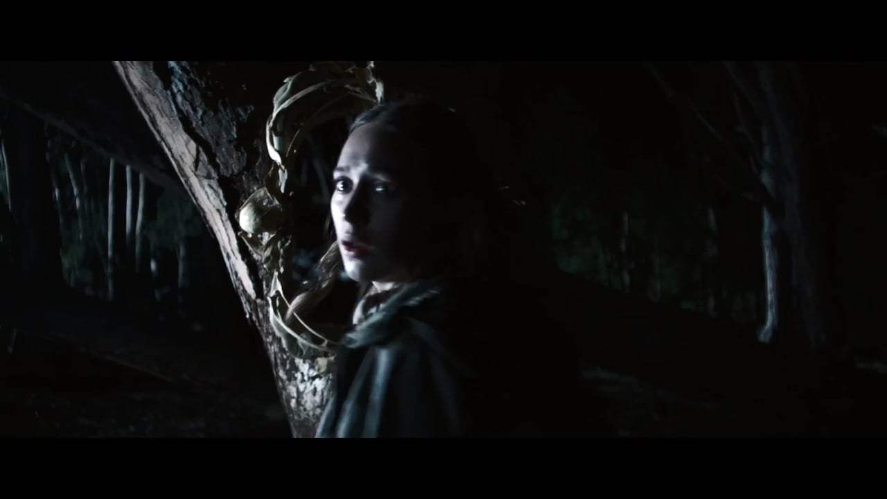 Friend Request Featurette - Marina (2017) Screen Capture #3