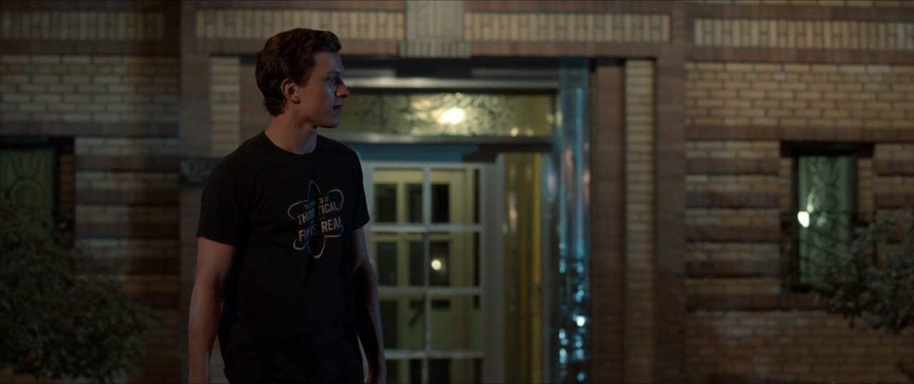 Spider-Man: Homecoming (2017) - First 10 Minutes Screen Capture #4