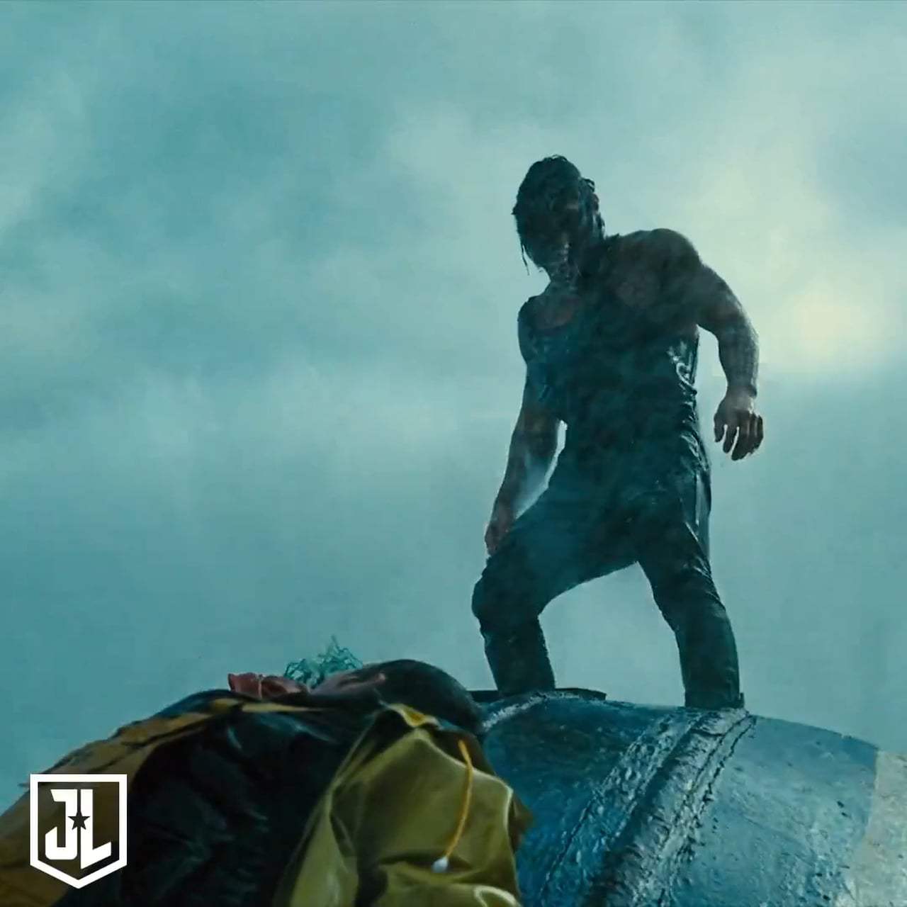 Justice League Featurette - Casting Aquaman (2017) Screen Capture #1
