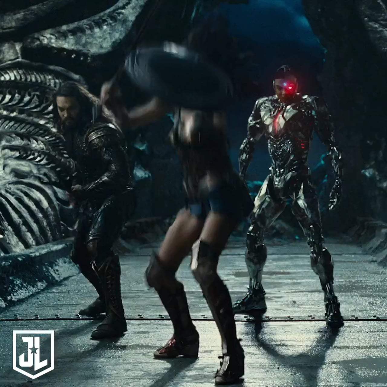 Justice League Featurette - Casting Wonder Woman (2017) Screen Capture #3