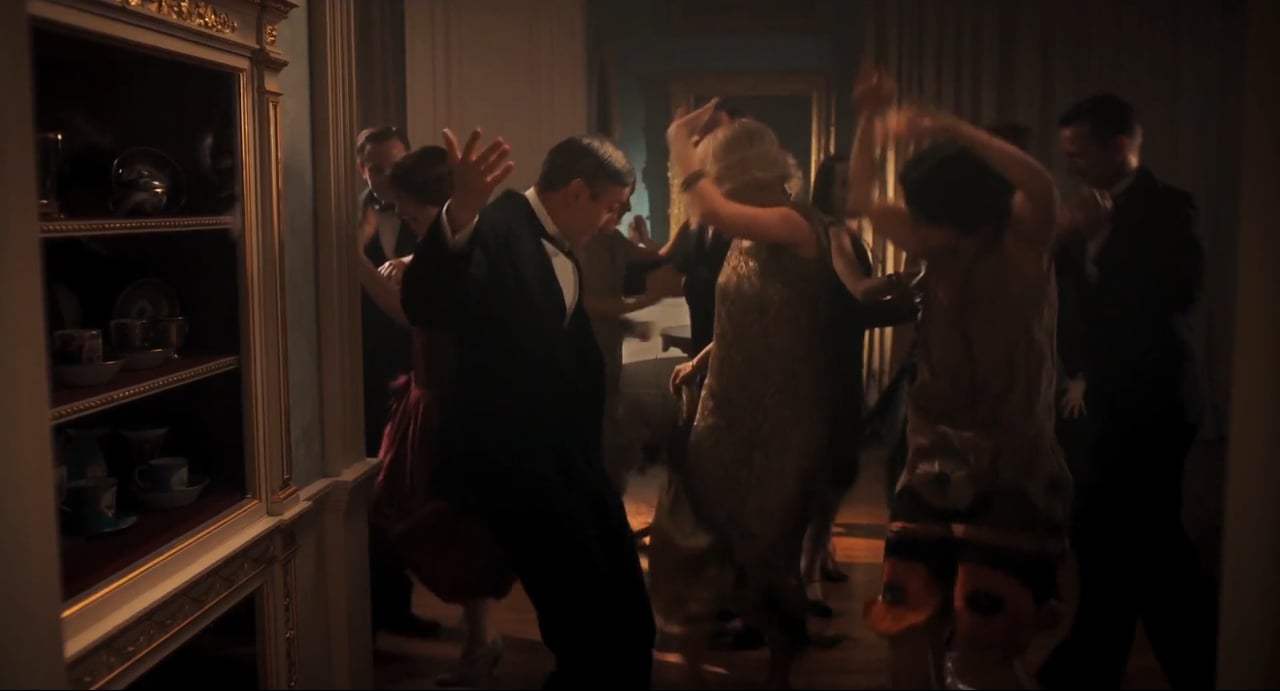 Goodbye Christopher Robin (2017) - Golden Gown Screen Capture #3