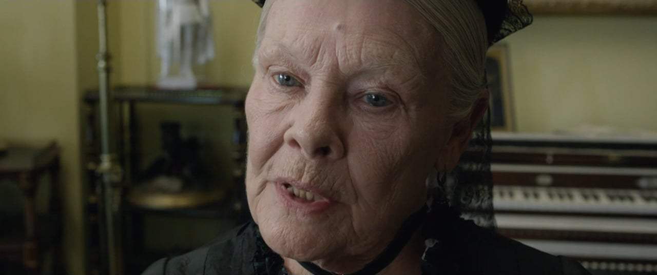 Victoria and Abdul (2017) - Anything But Insane Screen Capture #2