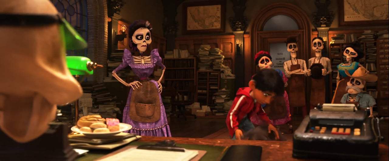 Coco Journey Trailer (2017) Screen Capture #4