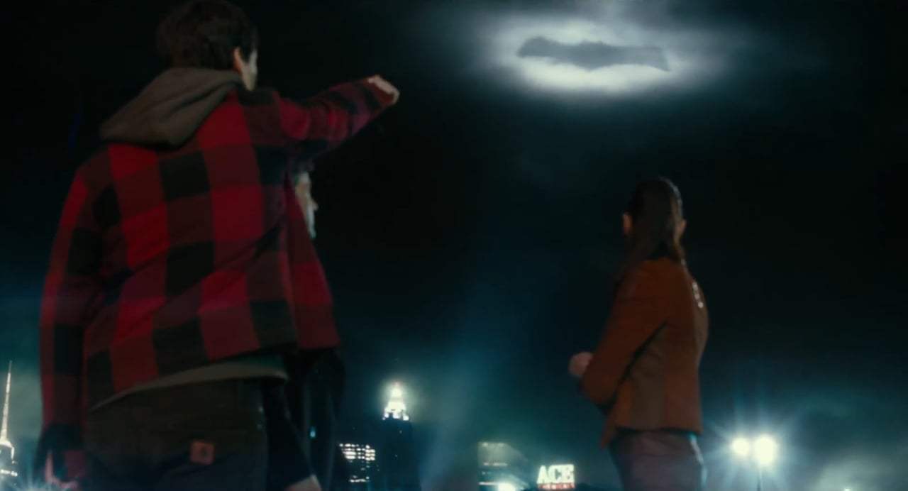Justice League Theatrical Trailer (2017) Screen Capture #4