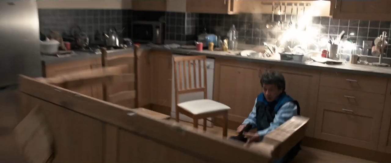 The Foreigner (2017) - Open It Up Screen Capture #4