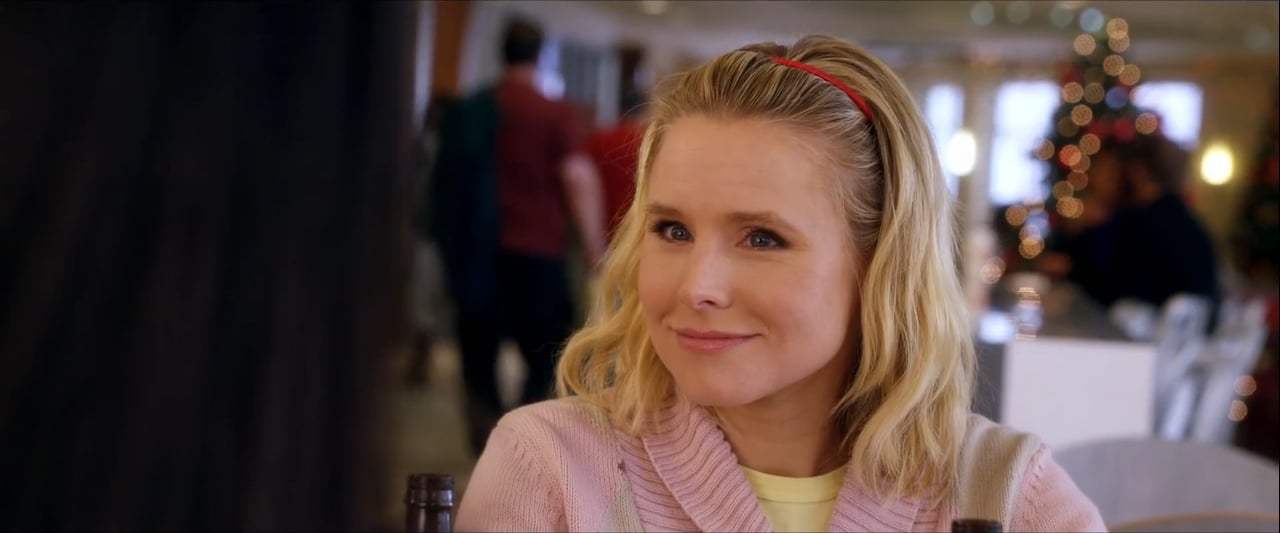 A Bad Mom's Christmas TV Spot - Holiday (2017) Screen Capture #2