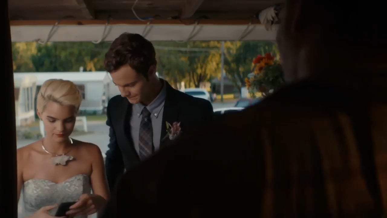 Tragedy Girls (2017) - Prom Screen Capture #3