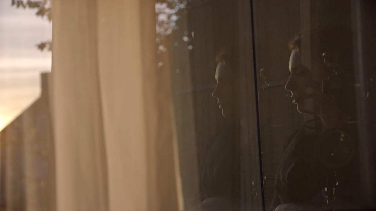 The Other Side of Everything Trailer (2017) Screen Capture #4