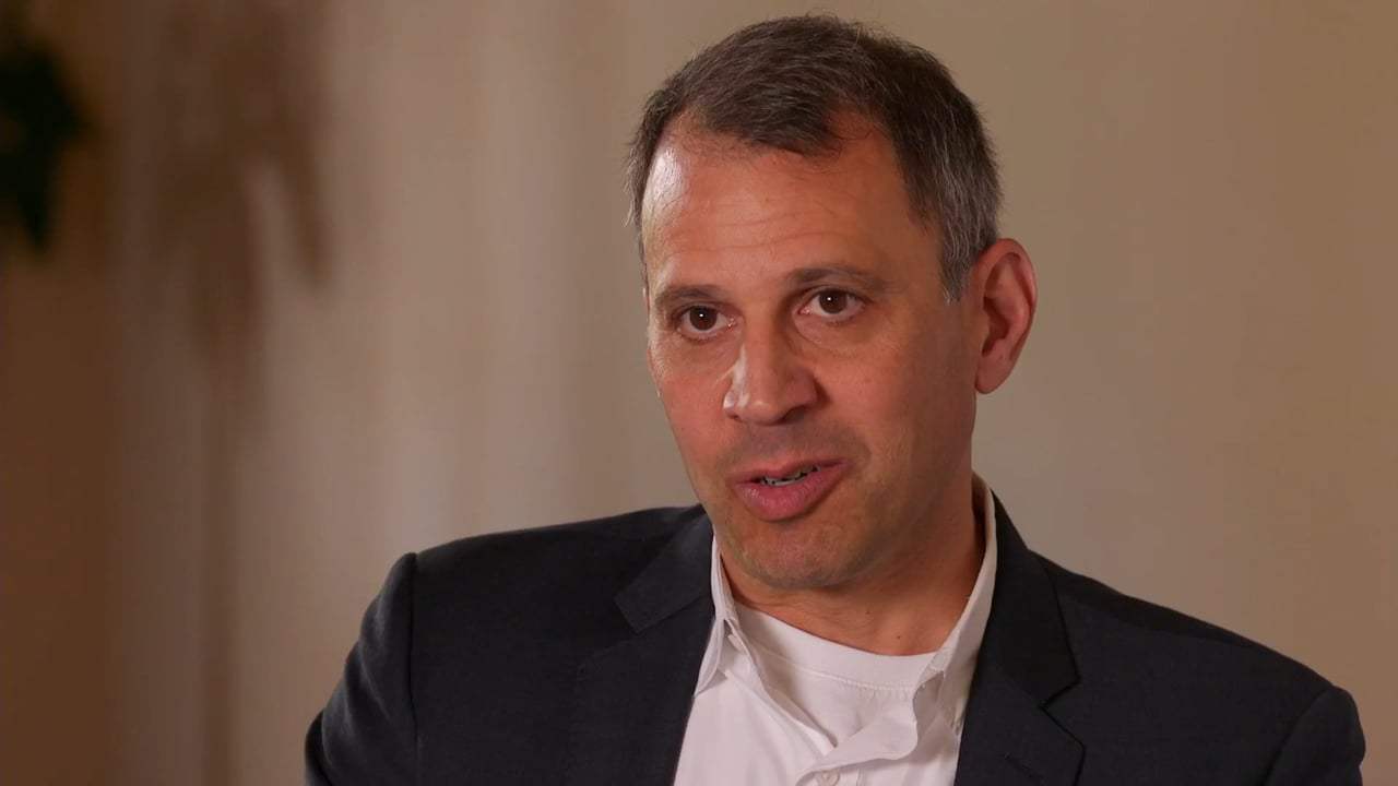 An Inconvenient Sequel Featurette - Shooting on Treacherous Ice (2017) Screen Capture #2