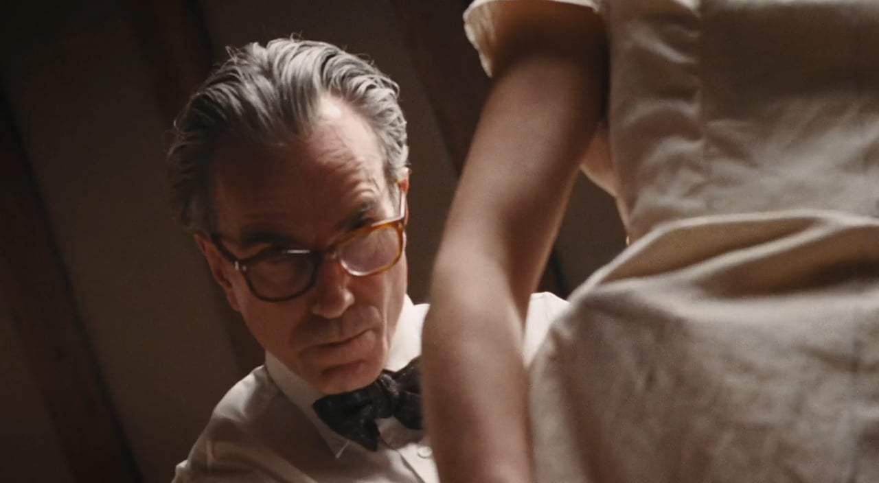 Phantom Thread Trailer (2017) Screen Capture #3