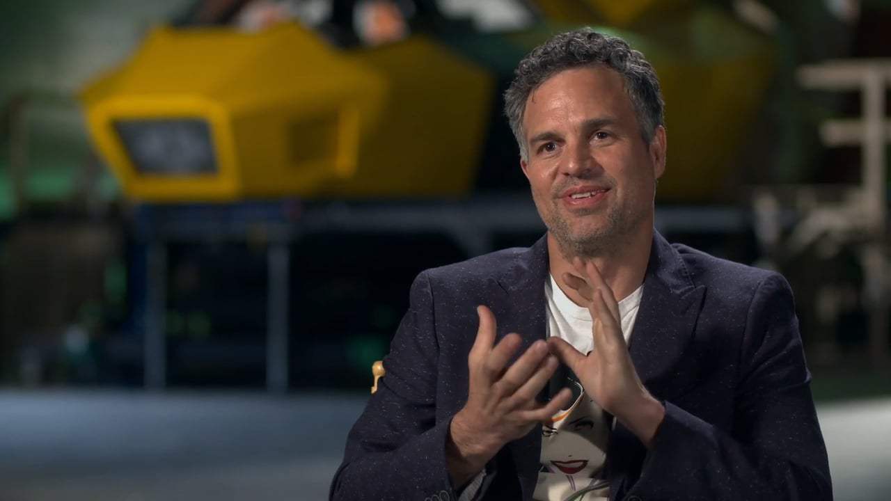 Thor: Ragnarok Featurette - Meet the Revengers (2017) Screen Capture #3