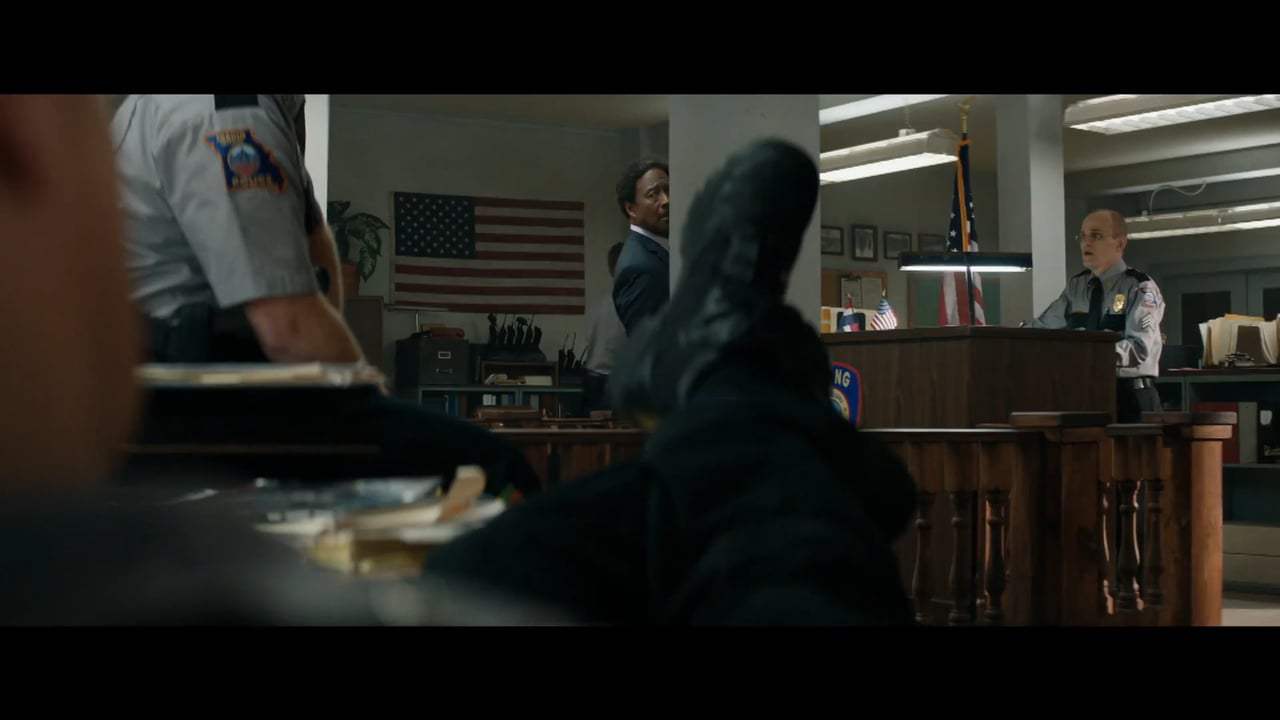 Three Billboards Outside Ebbing, Missouri TV Spot - The Law (2017) Screen Capture #2