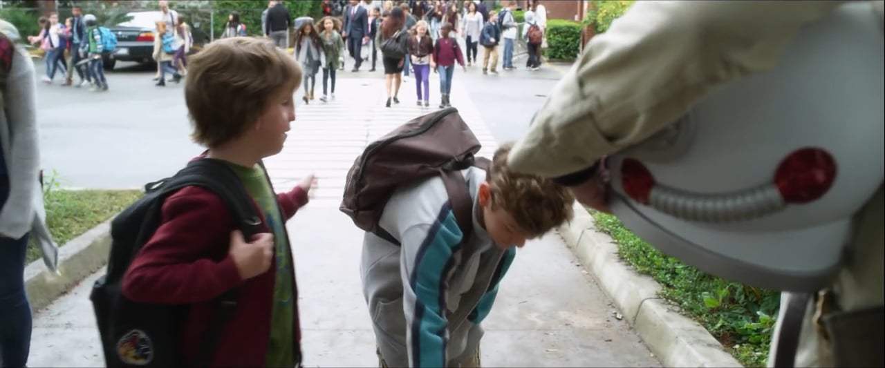 Wonder TV Spot - Meet Mom (2017) Screen Capture #1