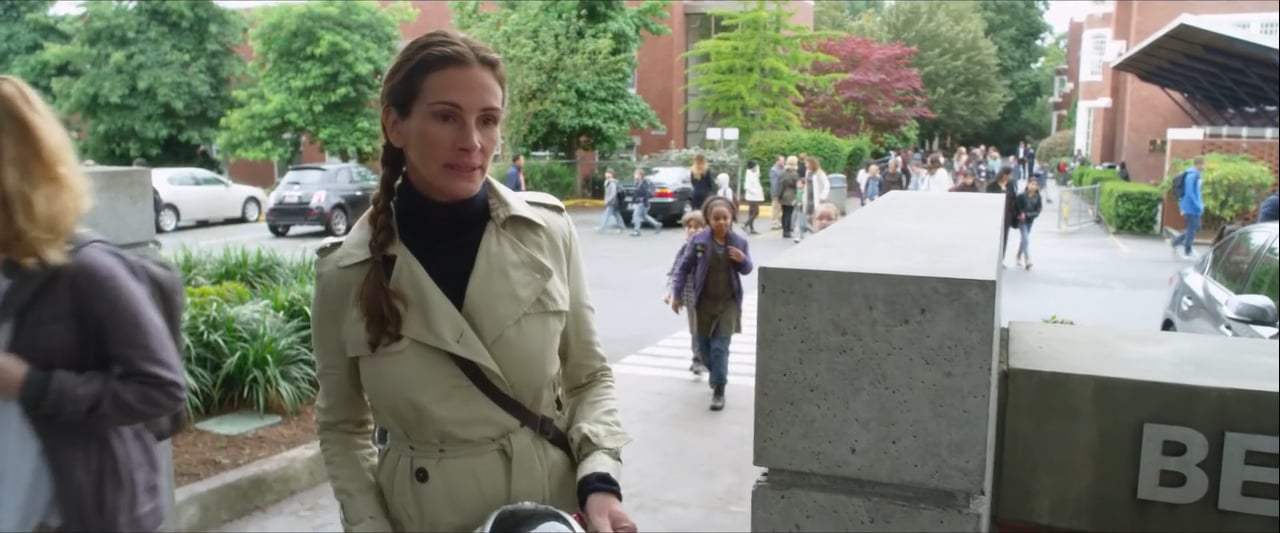 Wonder TV Spot - Meet Mom (2017) Screen Capture #2