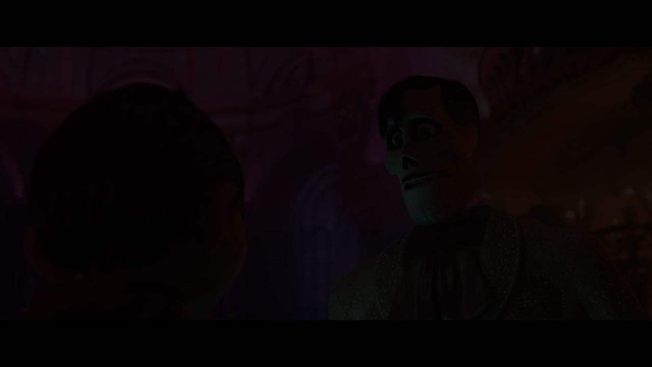 Coco (2017) - A Great Rescue Screen Capture #4
