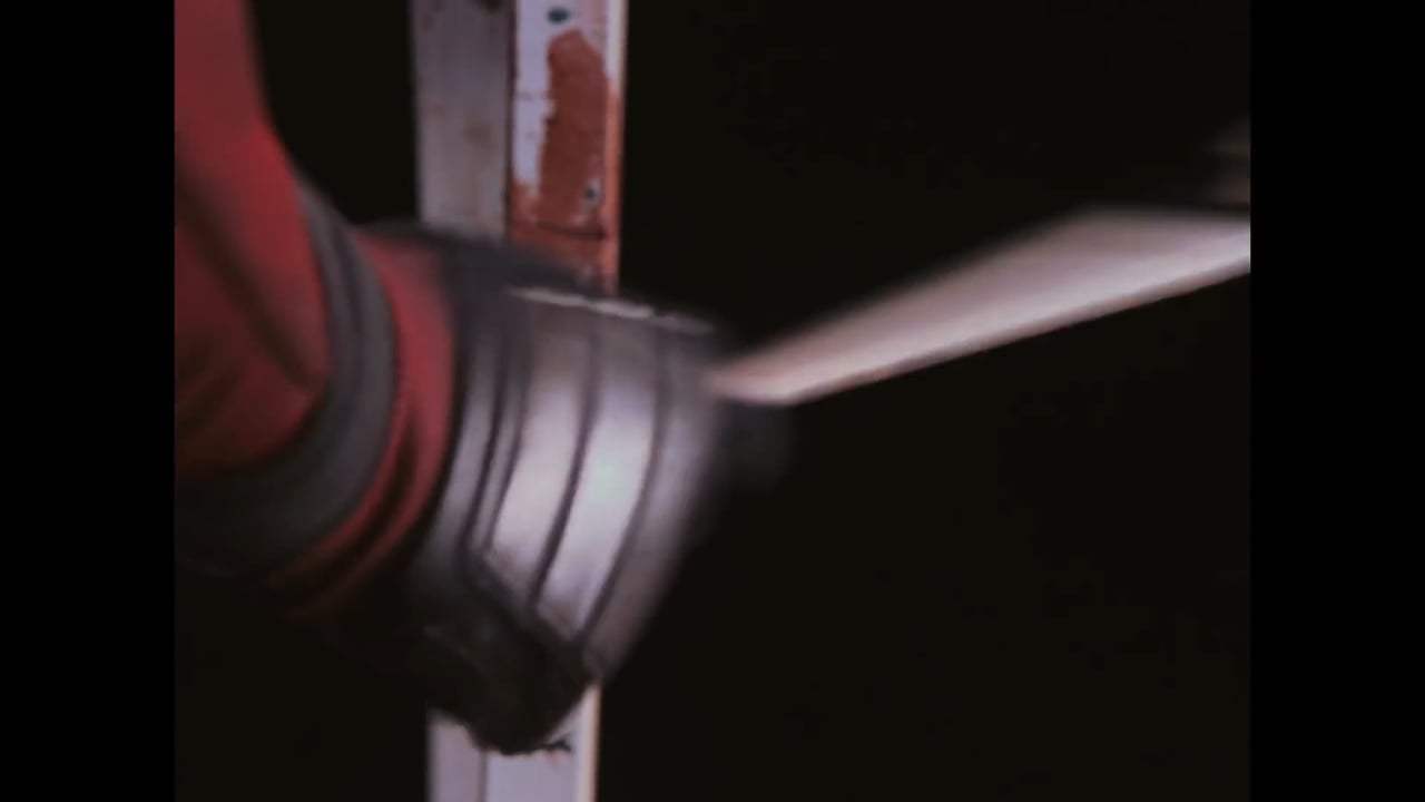 Deadpool 2 Red Band Teaser Trailer - Wet on Wet (2018) Screen Capture #3